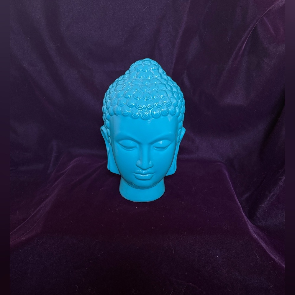 BUDDAH HEAD STATUE - Beautiful Turquoise color, ceramic, 9” high and 8” wide. - Picture 15 of 15